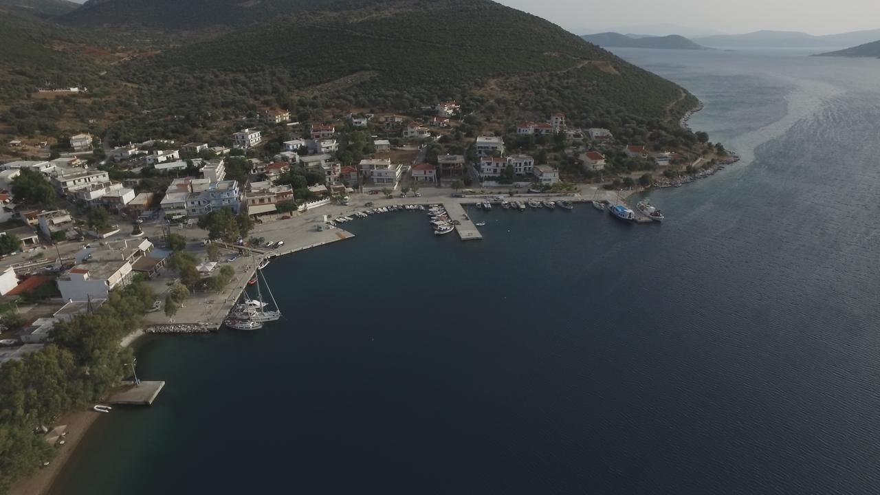 Korali Lejlighedshotel Almiropótamos Eksteriør billede